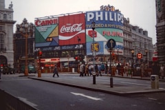 Nov/Dec 1982 | PICCADILLY CIRCUS, LONDON, ENGLAND