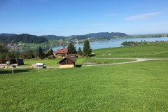 September 8, 2016 | 9. Etappe Einsiedeln -Rapperswil | Blick auf den Sihlsee, im Hintergrund Einsiedeln