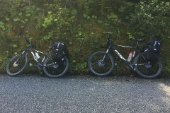 September 8, 2016 | 9. Etappe Einsiedeln -Rapperswil | Rast am Wegrand oberhalb des Sihlsees