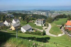 September 13, 2016 | 14. Etappe Altstätten - Rorschach | Blick von Walzenhausen AR auf den Bodensee, im Hintergrund Fussach, Oestereich und der Rhein