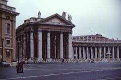 March 1986 | Piazza San Pietro, Vatican City State