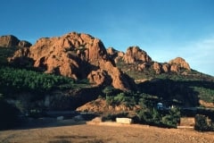 October 1980 | Massif de l Estérel, Parking de la calanque de St Barthélémy, France