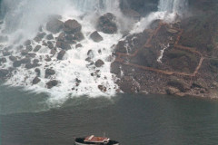 May/June 1981 | Niagara Falls, American Falls, Border of Ontario, Canada and New York State, USA